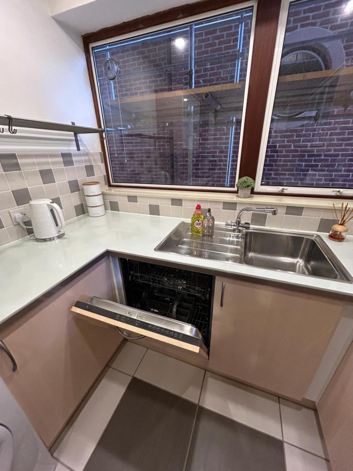 Spacious 3 Bedroom Apartment Close To Marina, 2 Parking Spaces, Kingsize Or Single Beds Southampton Extérieur photo