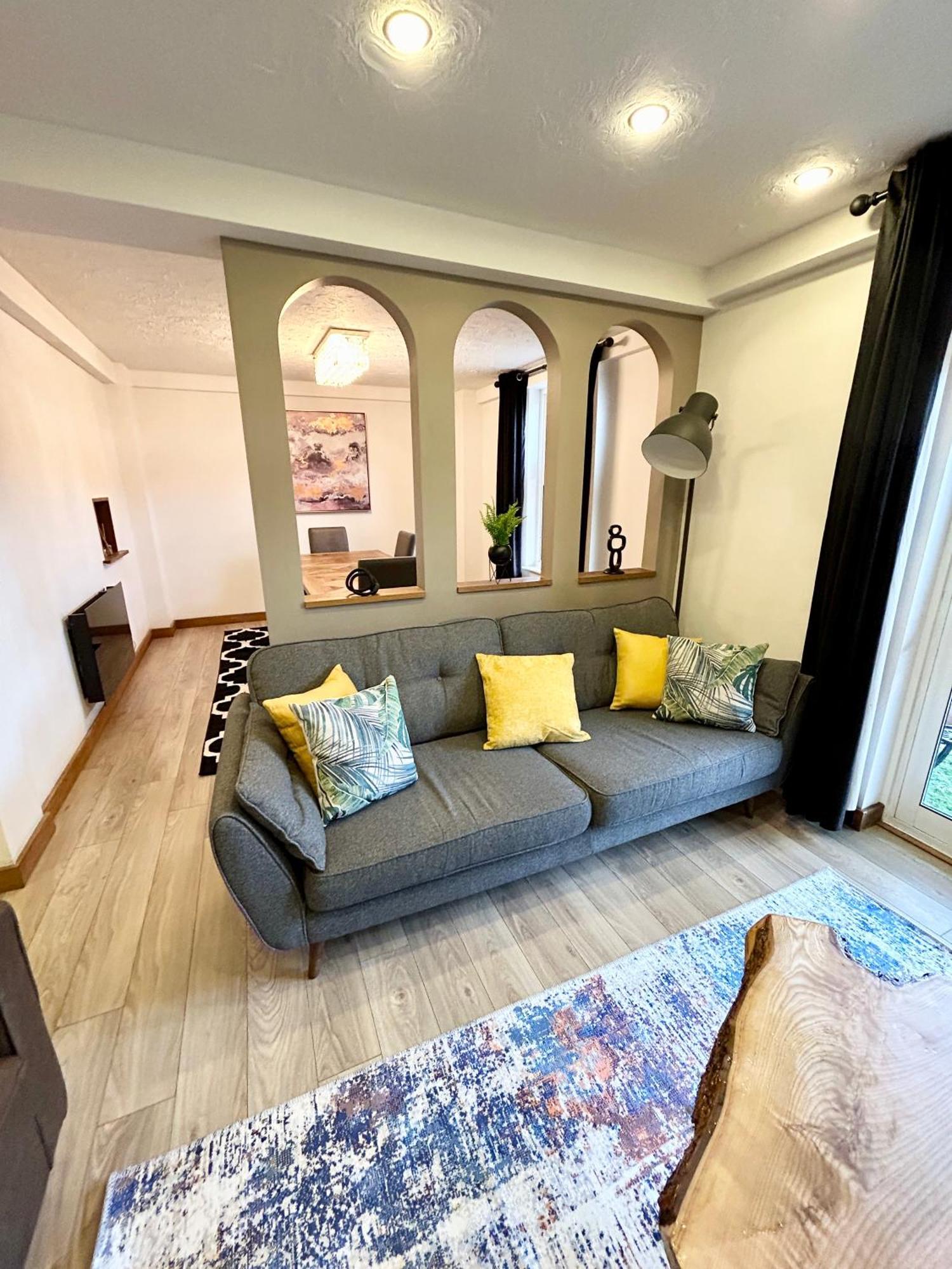Spacious 3 Bedroom Apartment Close To Marina, 2 Parking Spaces, Kingsize Or Single Beds Southampton Extérieur photo