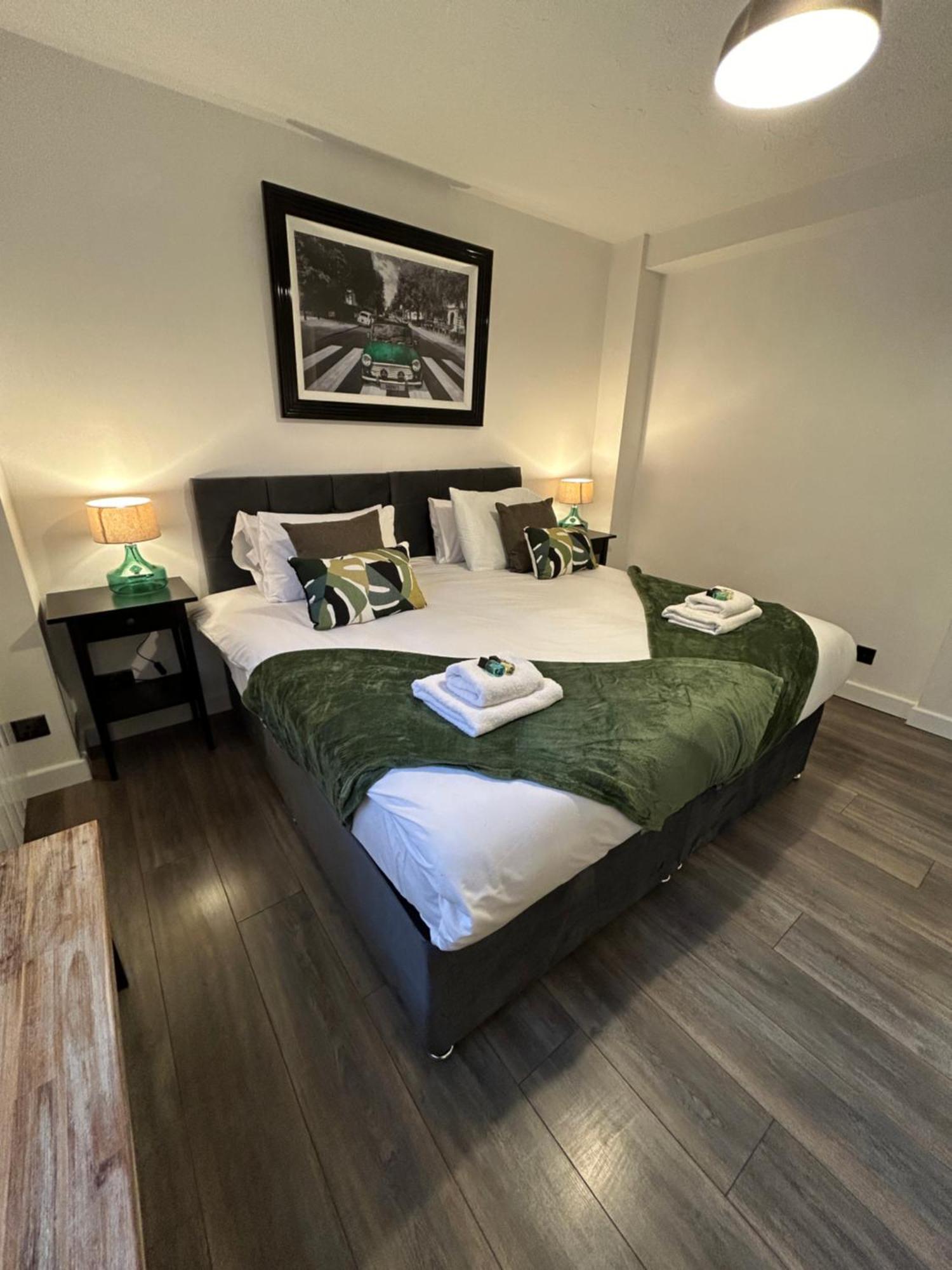 Spacious 3 Bedroom Apartment Close To Marina, 2 Parking Spaces, Kingsize Or Single Beds Southampton Extérieur photo