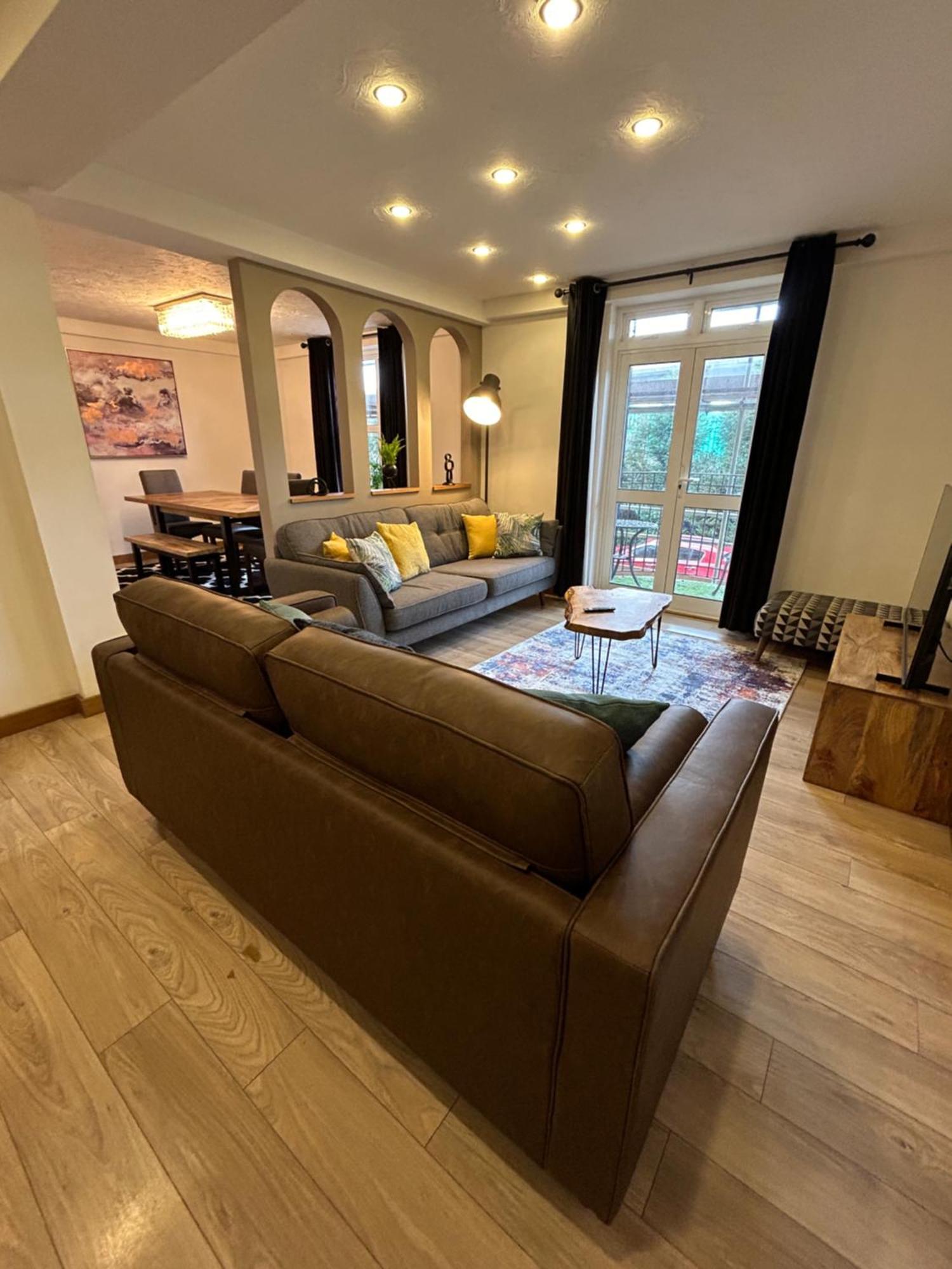 Spacious 3 Bedroom Apartment Close To Marina, 2 Parking Spaces, Kingsize Or Single Beds Southampton Extérieur photo
